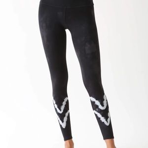ELECTRIC & ROSE nwot Sunset legging
